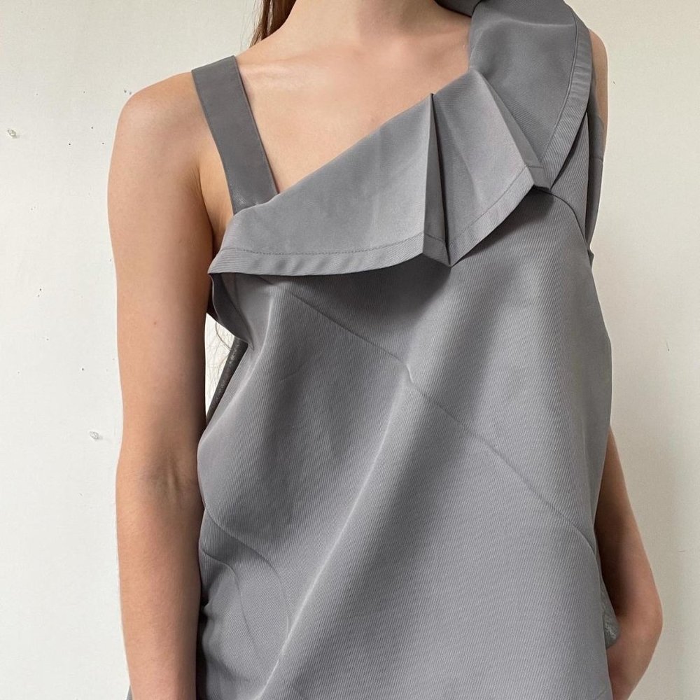 ISSEY MIYAKE DRAPED TOP